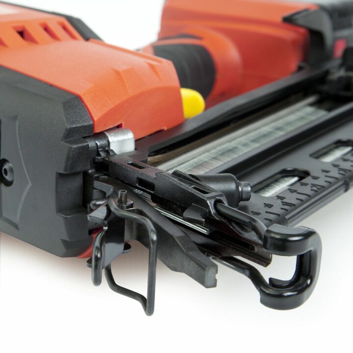 Tacwise 1243 Battery Powered 16 Gauge Angled Finish Nailer - 20mm-63mm - Image 5