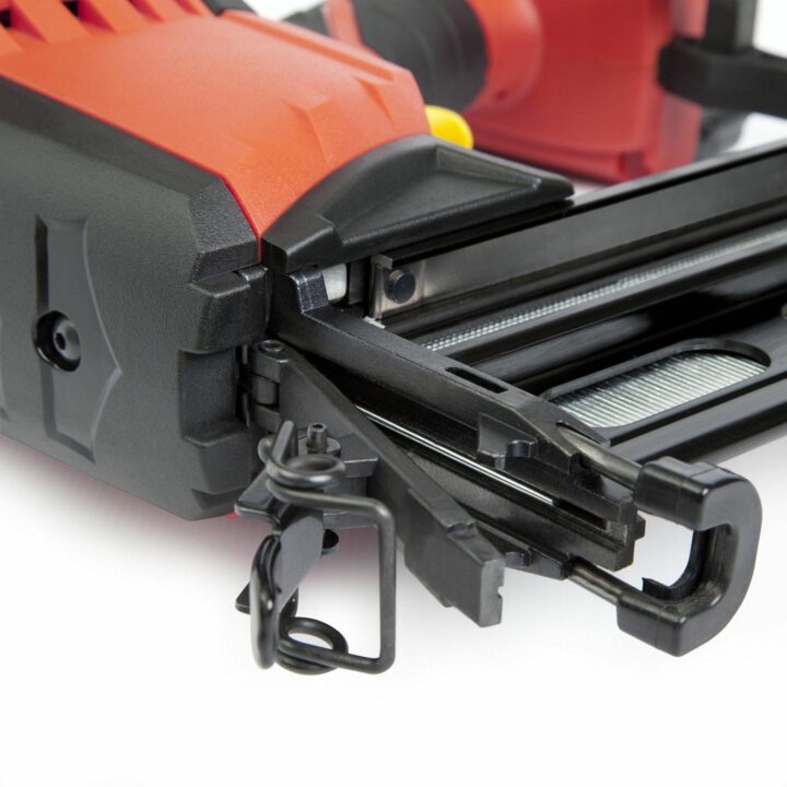 Tacwise 1245 Battery Powered 16 Gauge Straight Finish Nailer - 32mm-64mm - Image 3