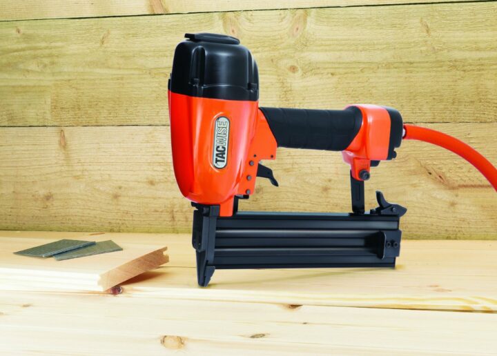 Tacwise DFN50V 16 Gauge Finish Air Nailer - 20mm-50mm - Image 2