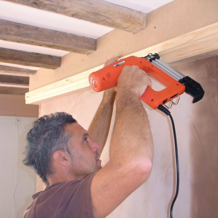 Tacwise 1183 18 Gauge Electric Brad Nailer - 20-50mm - Image 4