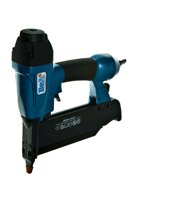 BeA SK 464-343 C 16 Gauge Straight Brad Air Finish Nailer - 25-64mm