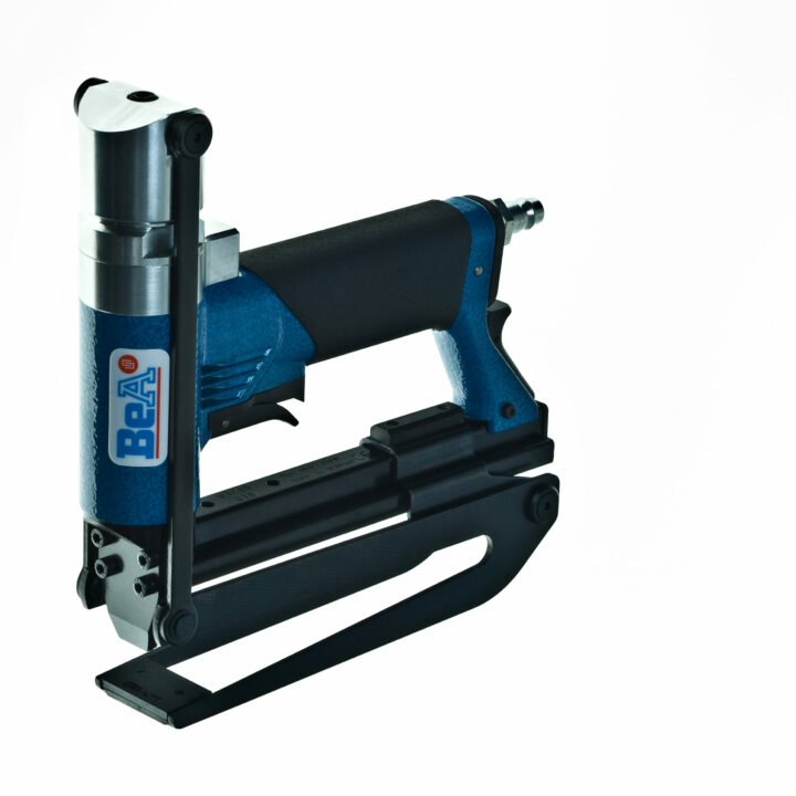 BeA 95/16-418 95 Series Pneumatic Plier Air Stapler - 6-16mm