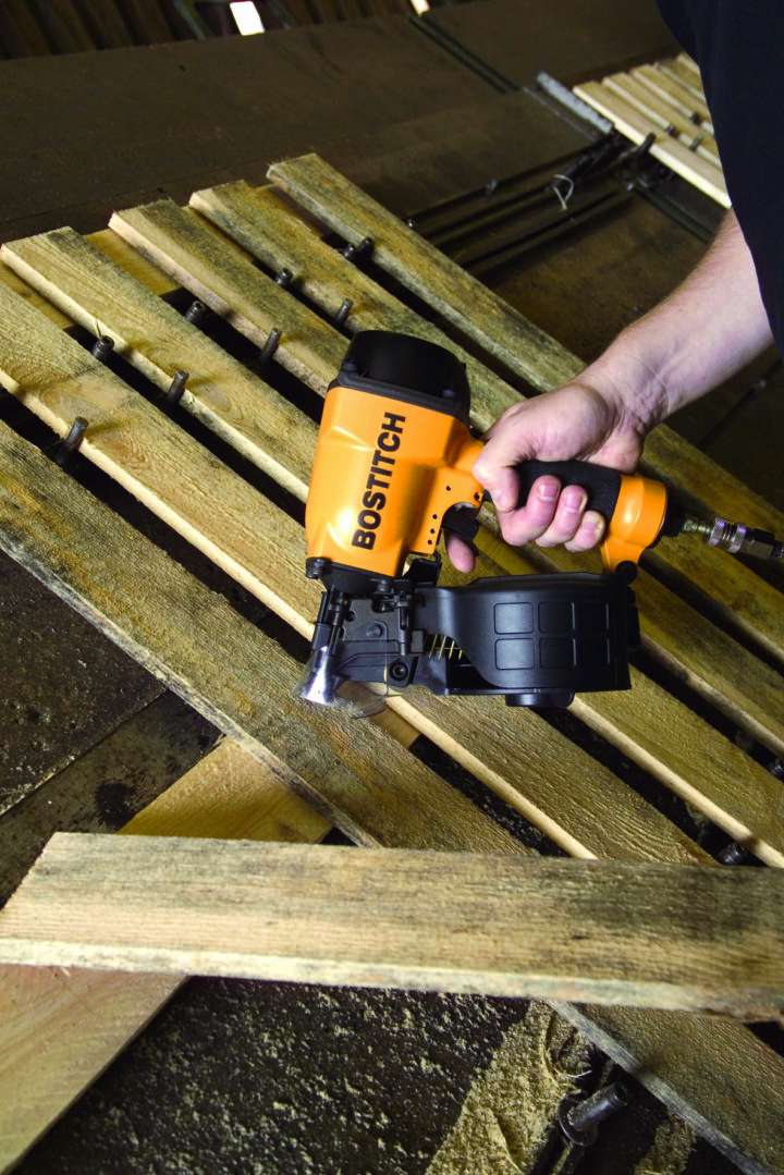 Bostitch N58C-1-E Pallet & Packaging Construction Air Coil Nailer - 25-55mm - Image 3